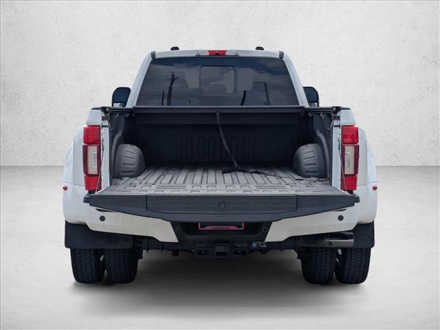 Used 2021 Ford F450 Platinum w/ FX4 Off-Road Package AWD/4WD image 6