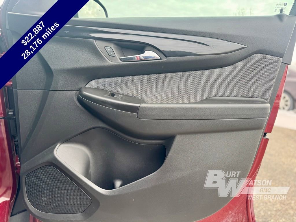 Used 2024 Chevrolet TrailBlazer LT w/ LT Cold Weather Package image 11