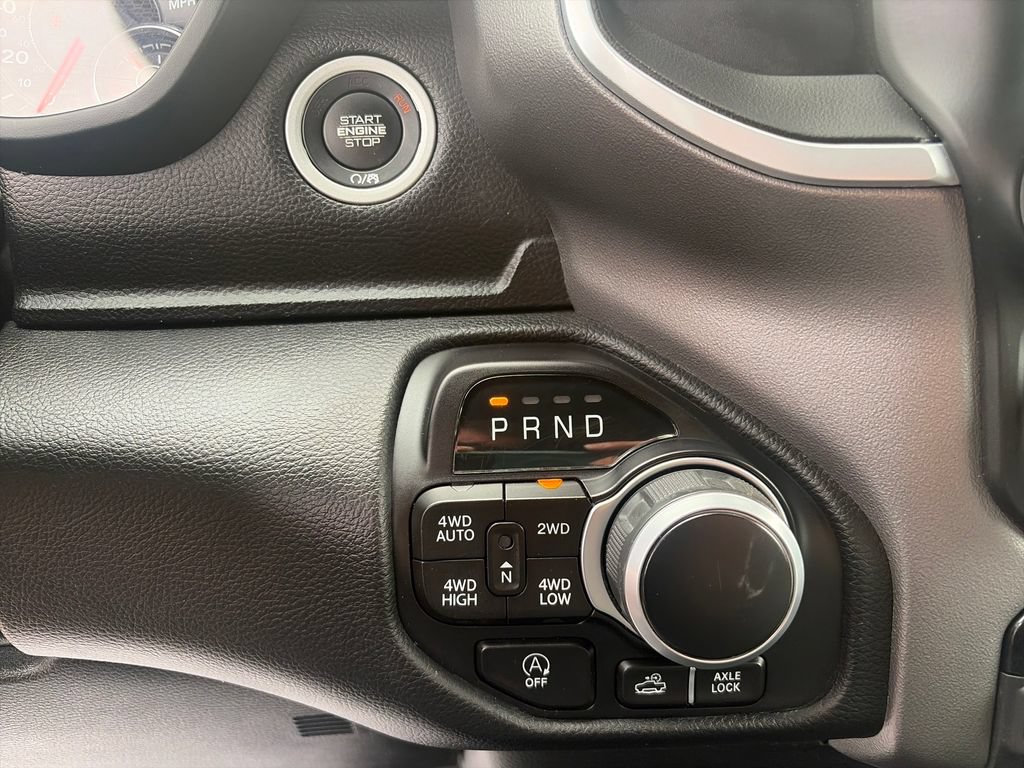 Used 2023 RAM 1500 Big Horn AWD/4WD image 23