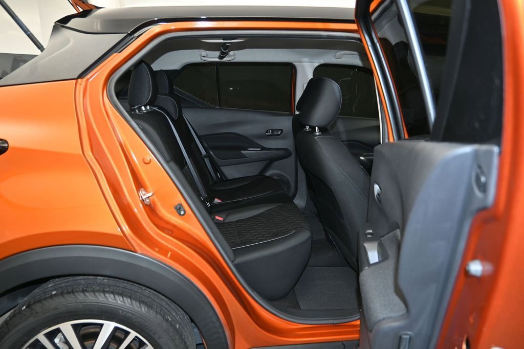 Used 2022 Nissan Kicks SV FWD image 24