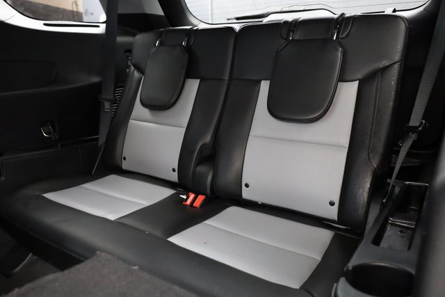 Used 2023 Ford Explorer XLT w/ Equipment Group 202A image 24