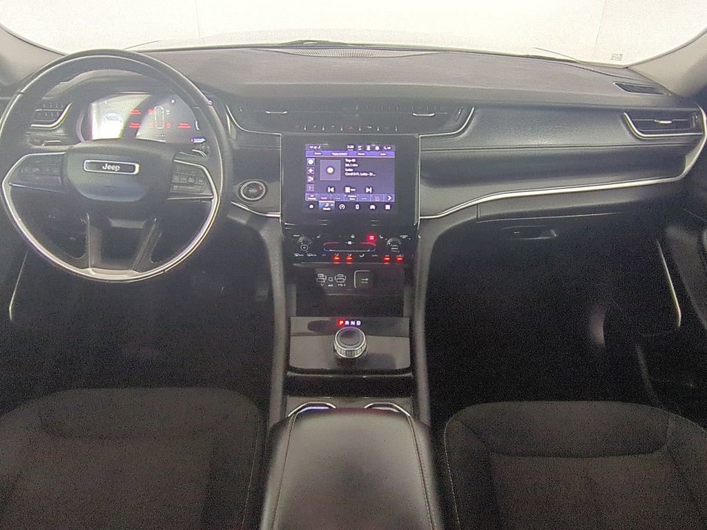 Used 2022 Jeep Grand Cherokee L Laredo w/ Luxury Tech Group I AWD/4WD image 19