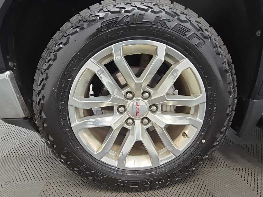 Used 2019 GMC Sierra 1500 SLT w/ SLT Premium Package image 47