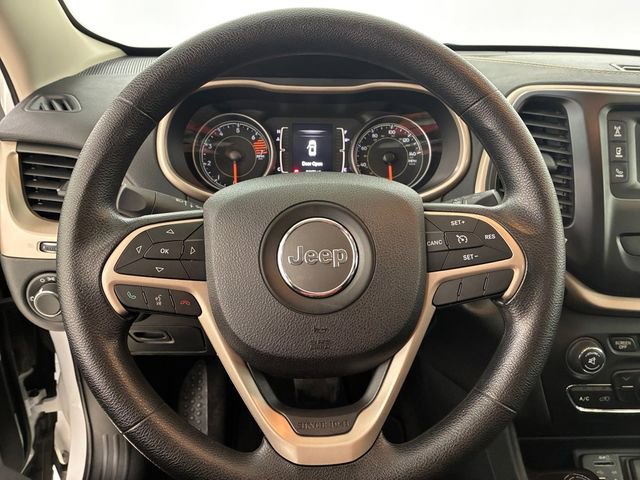 Used 2016 Jeep Cherokee Sport w/ Safety Group image 21