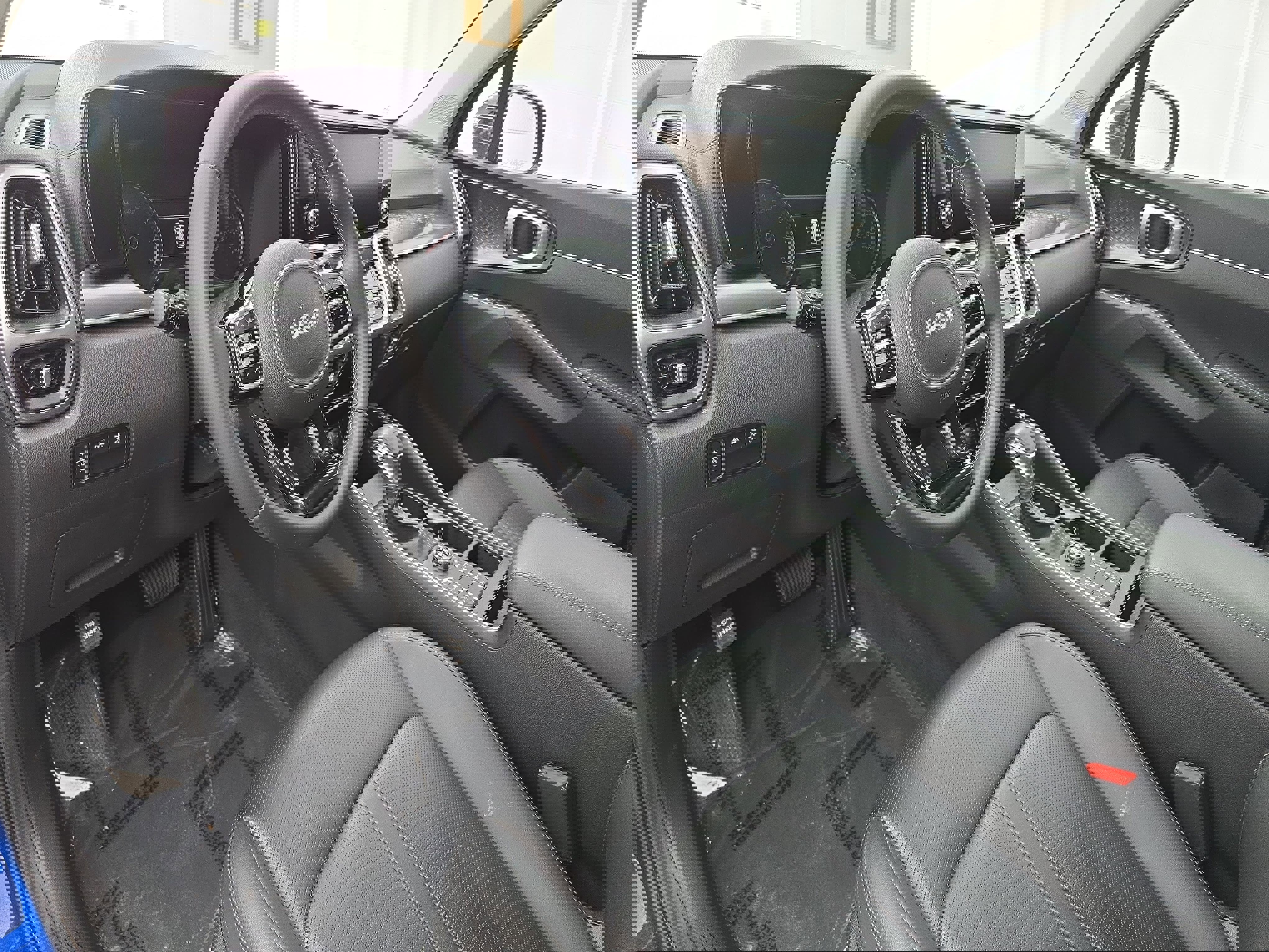 Used 2023 Kia Sorento S w/ Panoramic Sunroof Package image 16