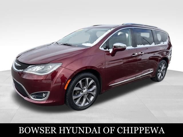 Used 2017 Chrysler Pacifica Limited image 1