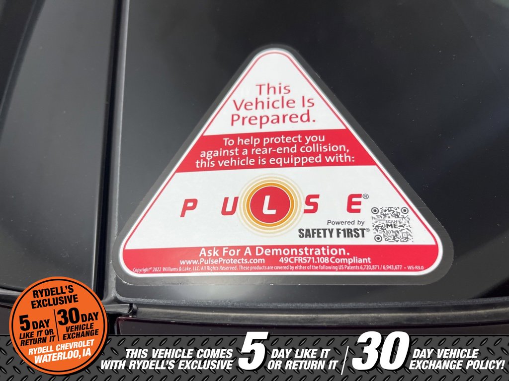 Certified 2023 GMC Terrain SLT w/ Infotainment Package II image 7