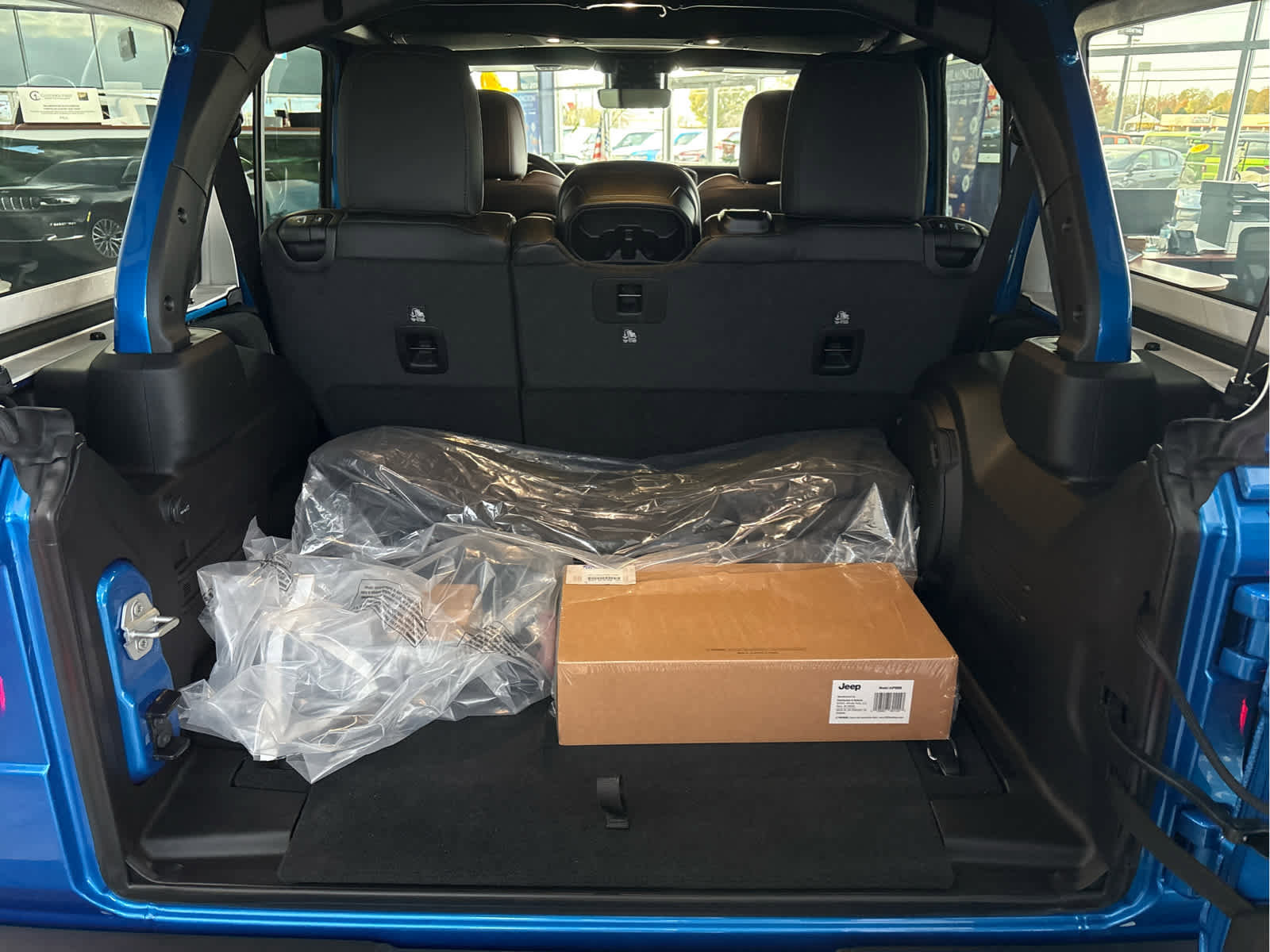 Used 2024 Jeep Wrangler Unlimited Rubicon 392 image 29