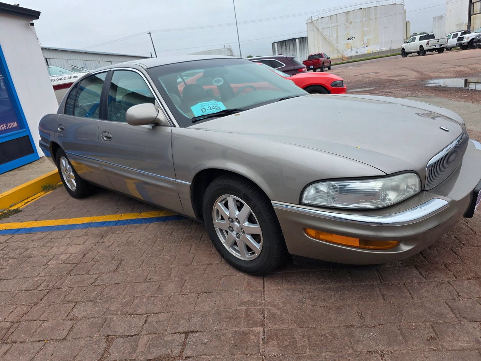 Used 2004 Buick Park Avenue FWD image 3