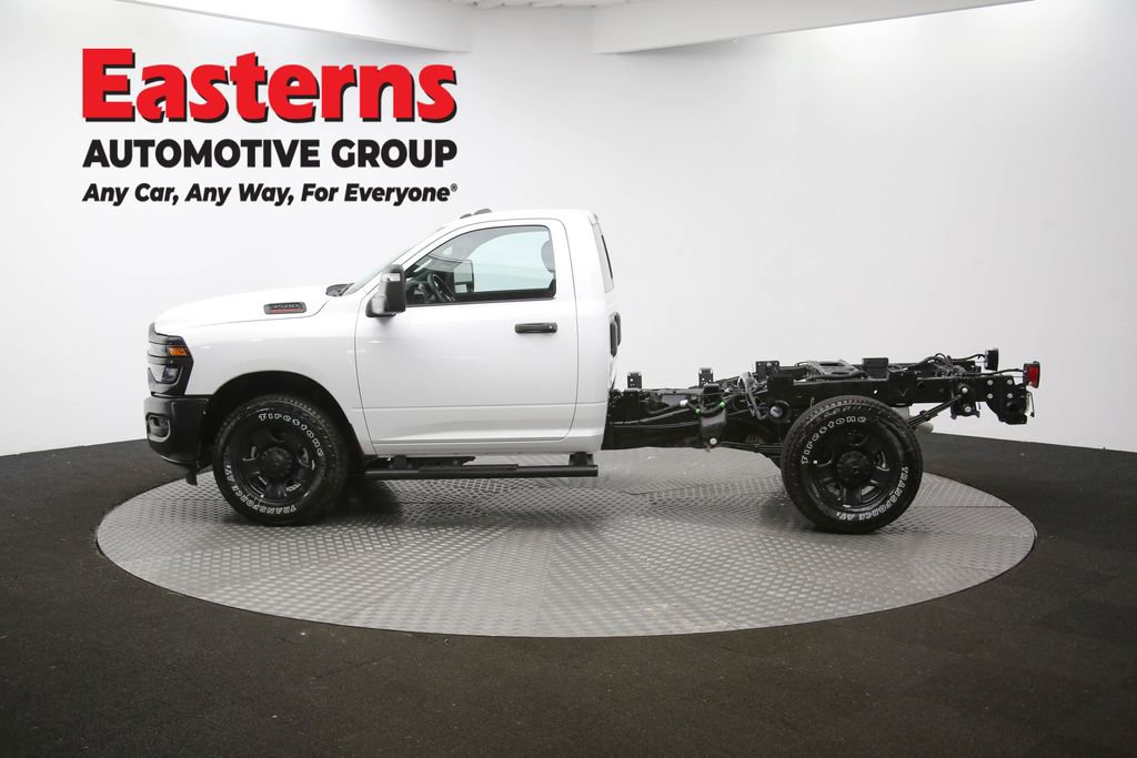 Used 2025 RAM 3500 Tradesman RWD image 58