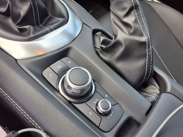 Used 2025 MAZDA MX-5 Miata RF Grand Touring image 30
