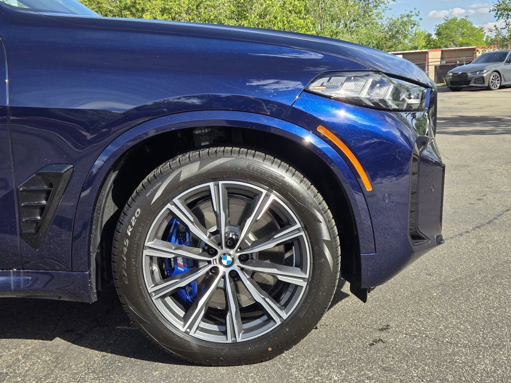 New 2026 BMW X5 xDrive50e w/ M Sport Package AWD/4WD image 9
