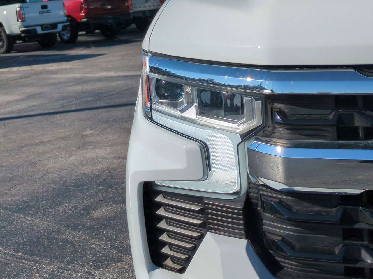 Certified 2022 Chevrolet Silverado 1500 LT RWD image 10