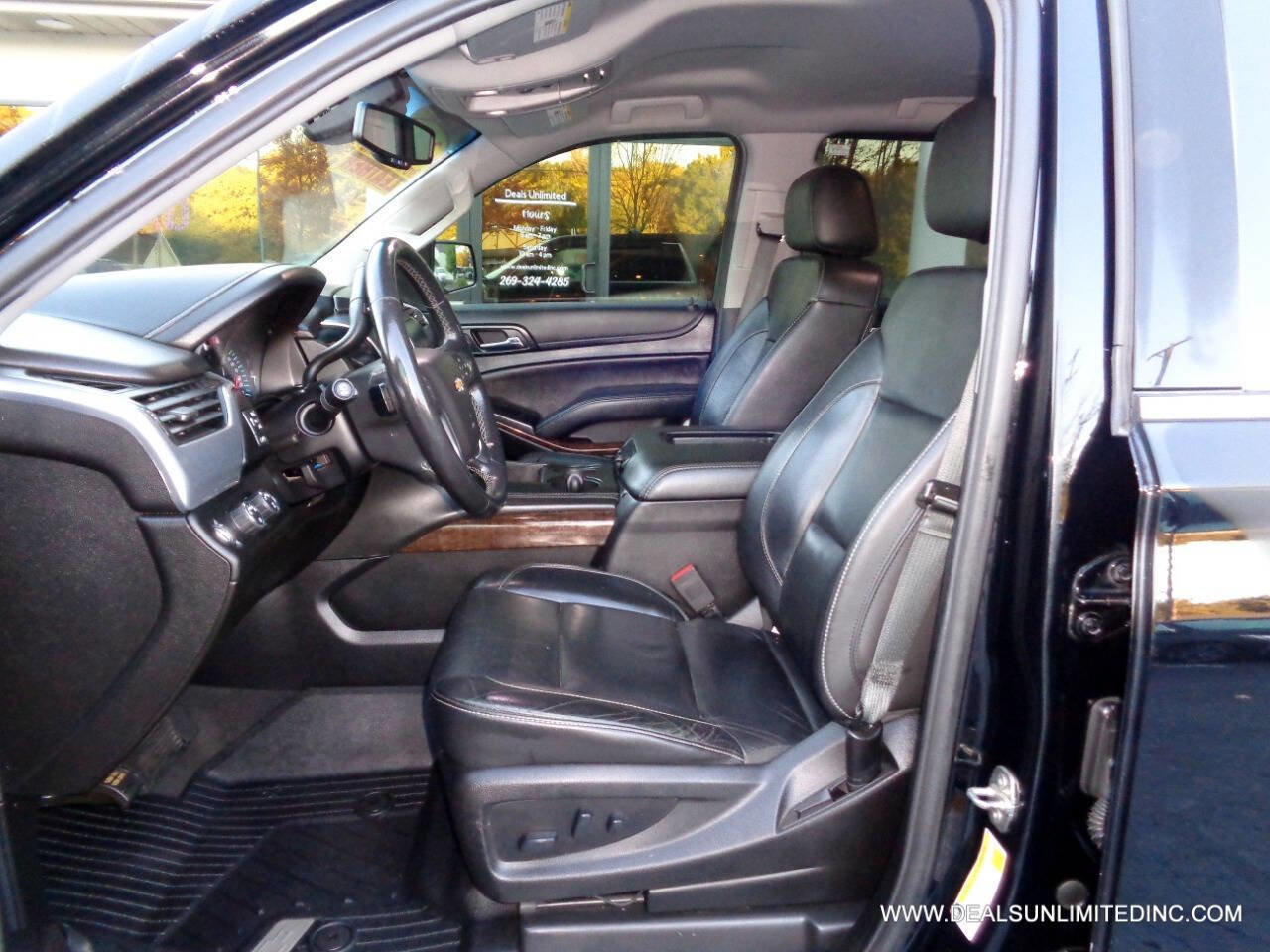 Used 2019 Chevrolet Tahoe LT AWD/4WD image 10