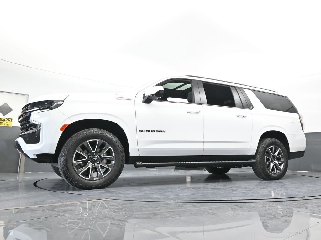 Used 2024 Chevrolet Suburban Z71 image 62