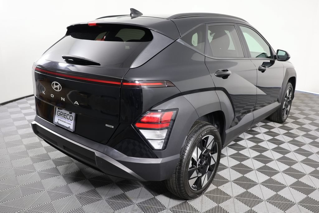 Used 2024 Hyundai Kona SEL w/ Convenience Package AWD/4WD image 8