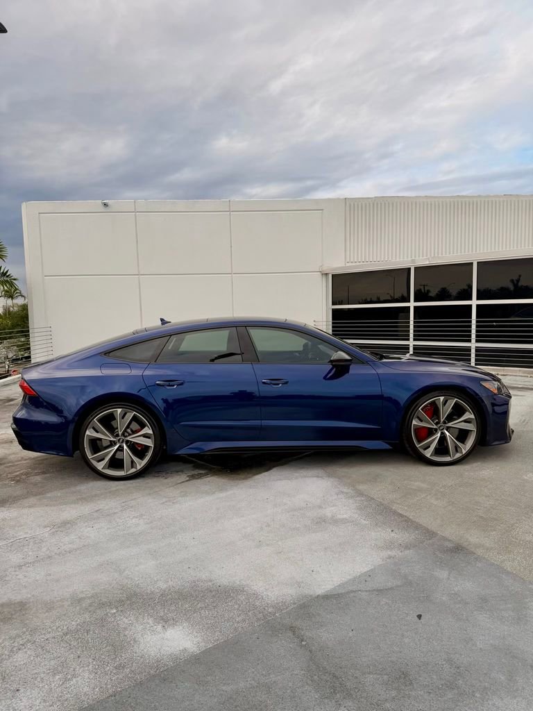 Used 2021 Audi RS 7 Sportback w/ Black Optic Package AWD/4WD image 8