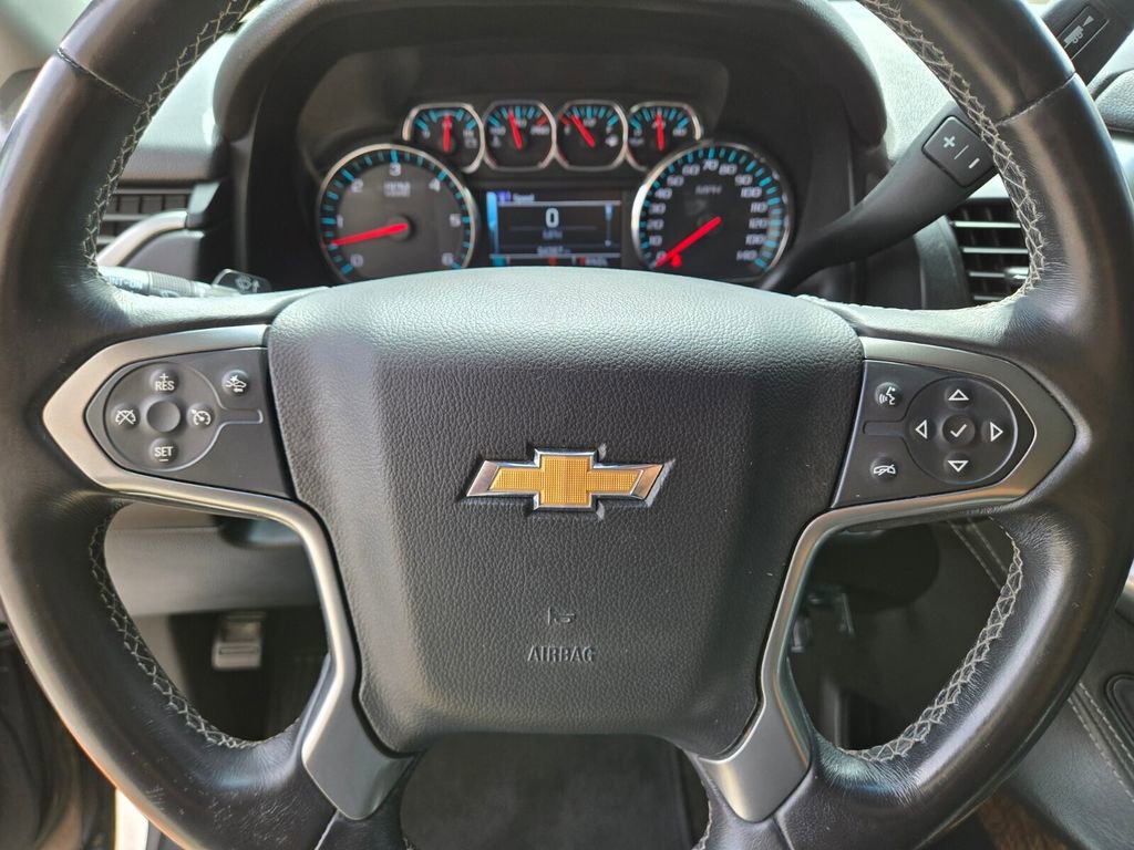 Used 2018 Chevrolet Suburban LT AWD/4WD image 23