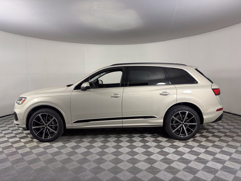 Used 2024 Audi Q7 3.0T Premium Plus AWD/4WD image 11