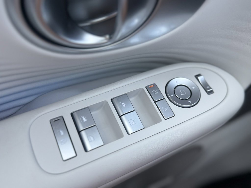 New 2026 Hyundai Ioniq 9 SEL image 31