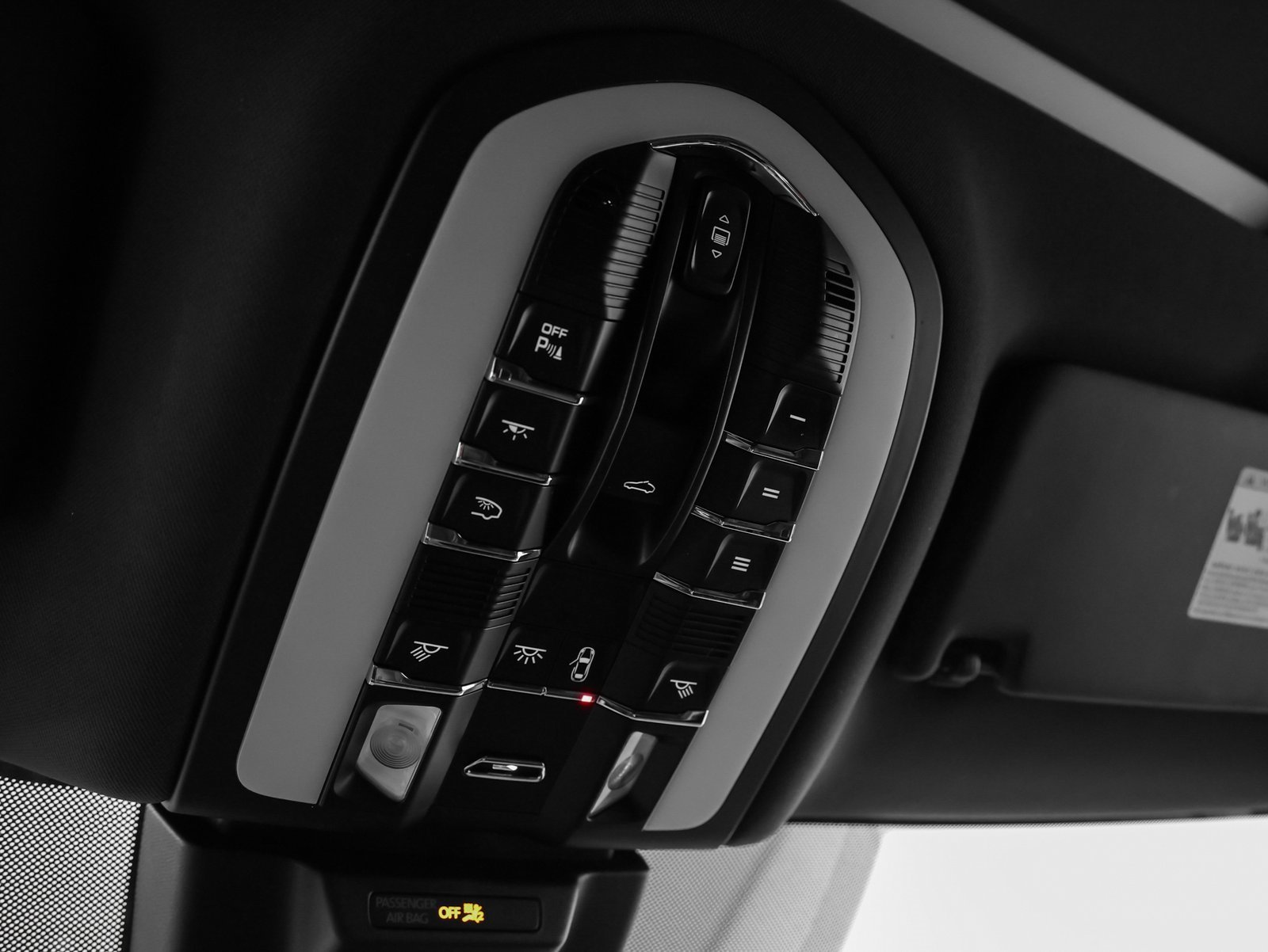 Used 2021 Porsche Macan GTS image 45