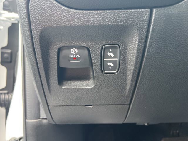 Used 2026 RAM 1500 Laramie w/ Night Edition image 9