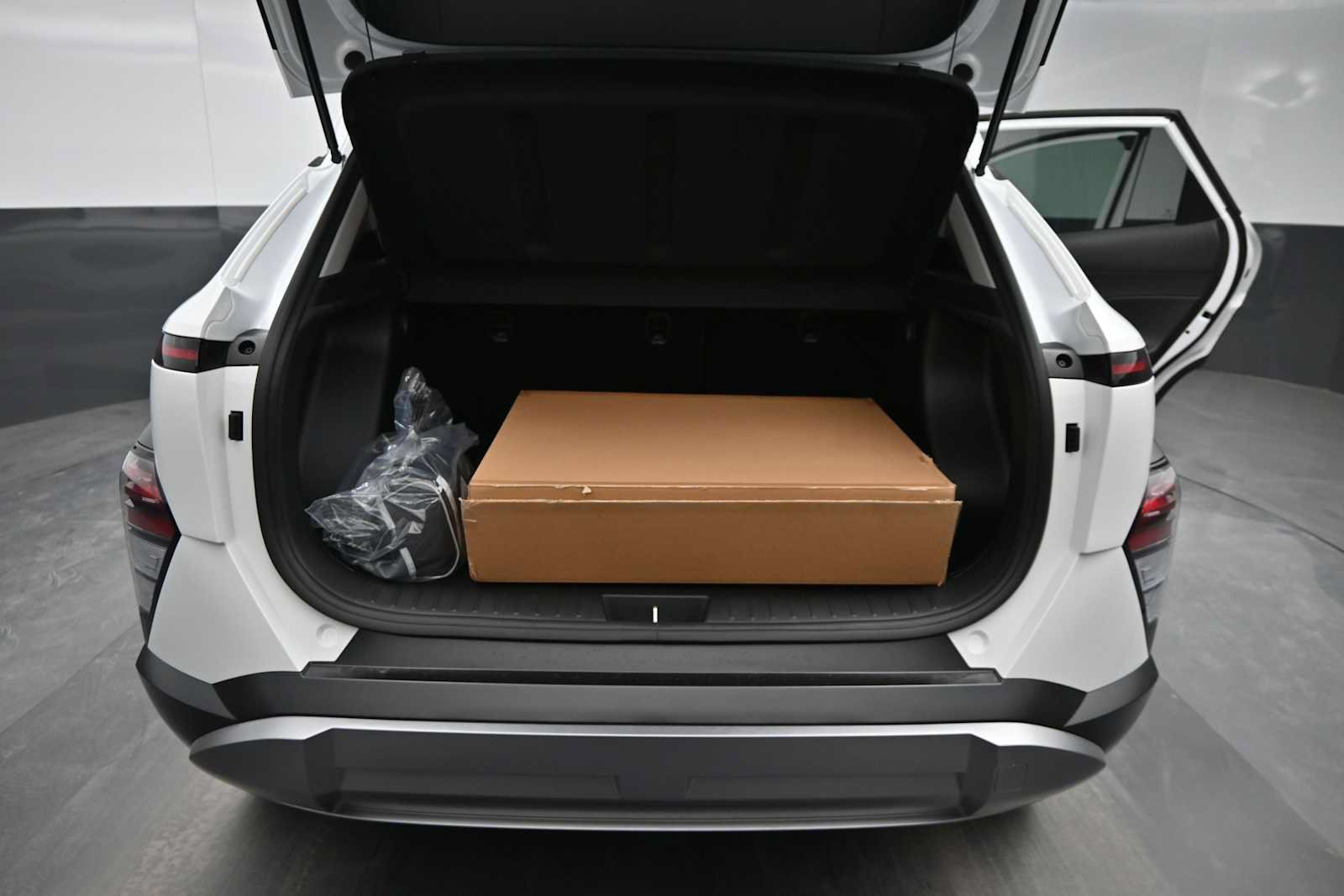 New 2026 Hyundai Kona SEL Premium AWD/4WD image 14