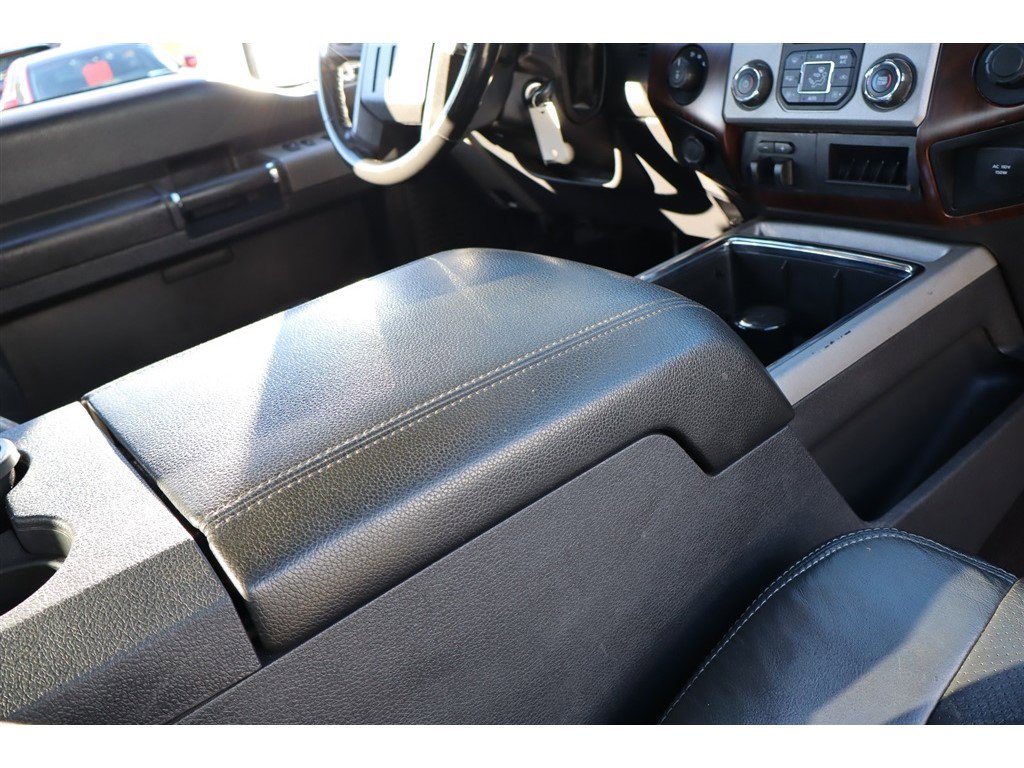 Used 2014 Ford F250 Lariat w/ Chrome Package image 16