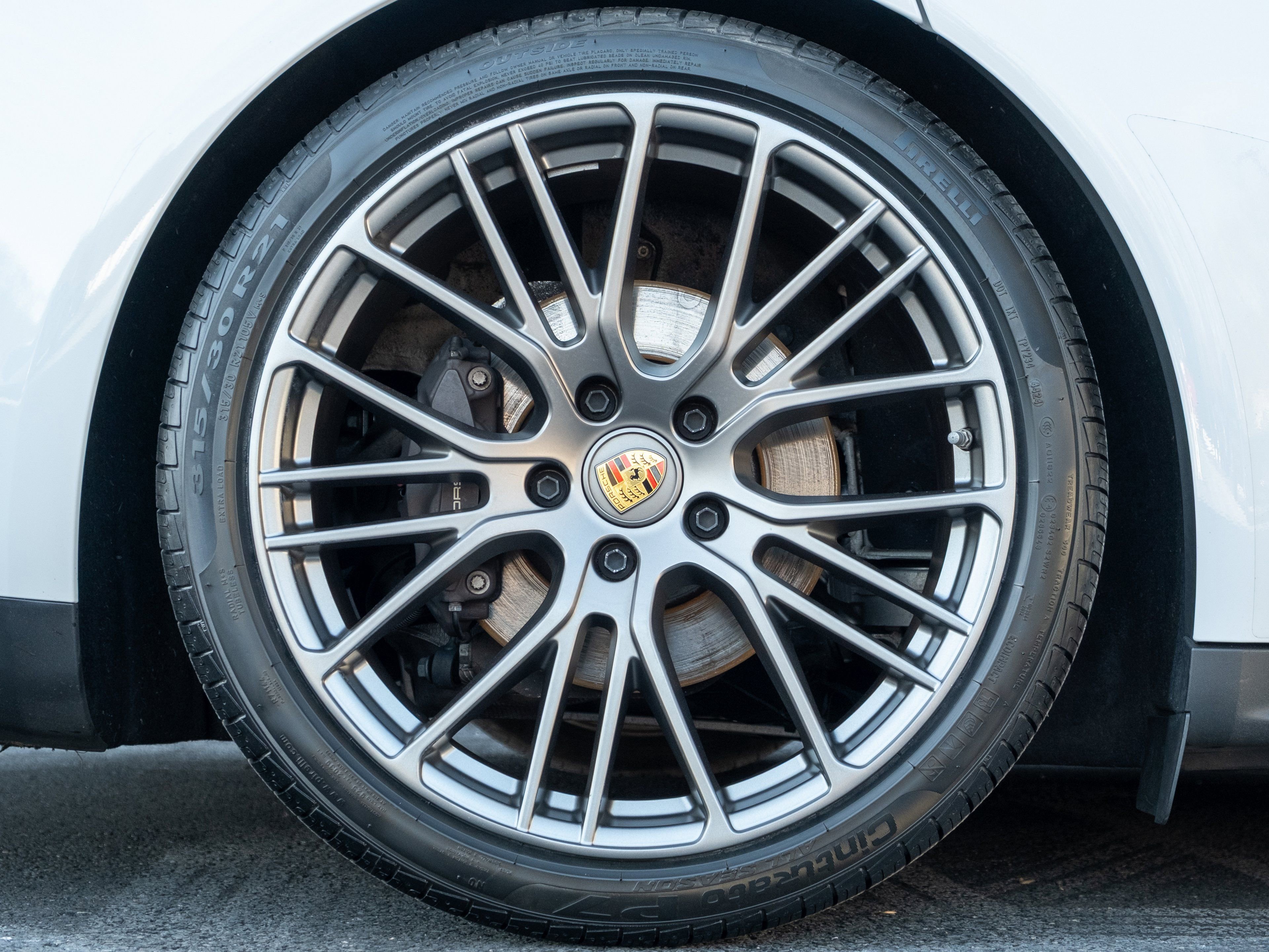 Certified 2023 Porsche Panamera 4 Platinum Edition AWD/4WD image 14
