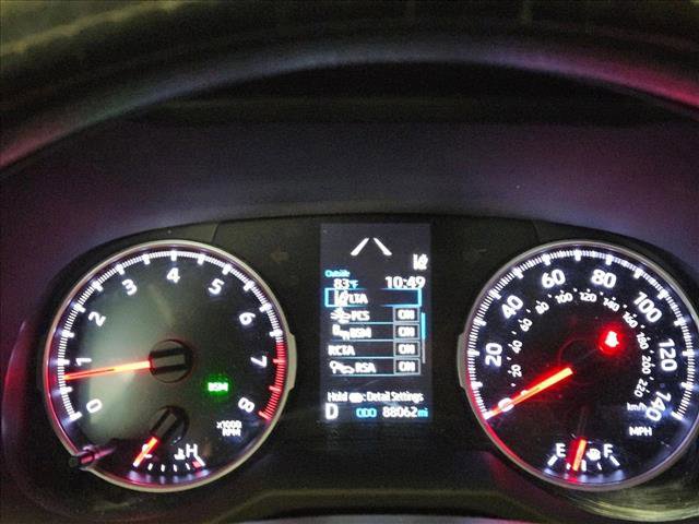 Used 2021 Toyota RAV4 XLE w/ Convenience Package image 14