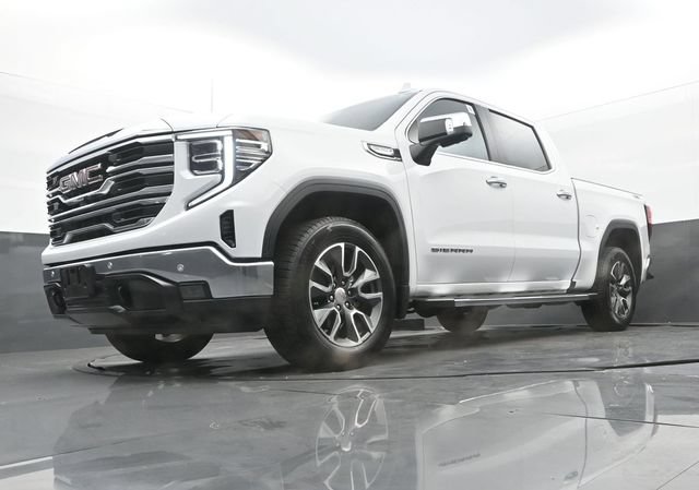 Used 2024 GMC Sierra 1500 SLT AWD/4WD image 28