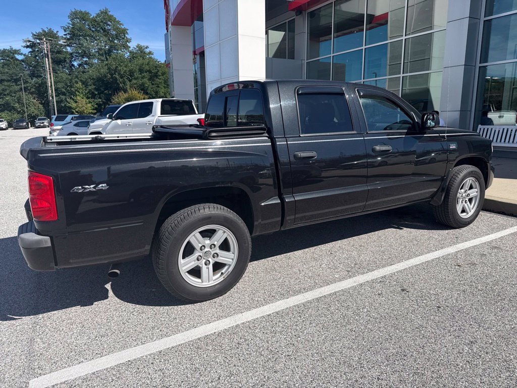 Used 2011 Dodge Dakota Big Horn w/ Utility Group AWD/4WD image 2