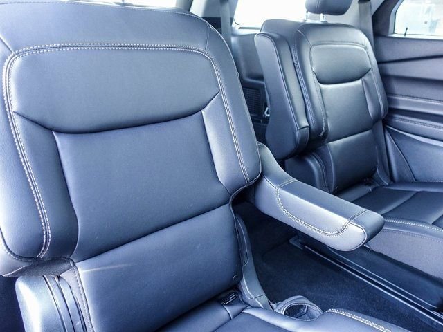 Used 2023 Ford Explorer XLT w/ Equipment Group 202A image 32