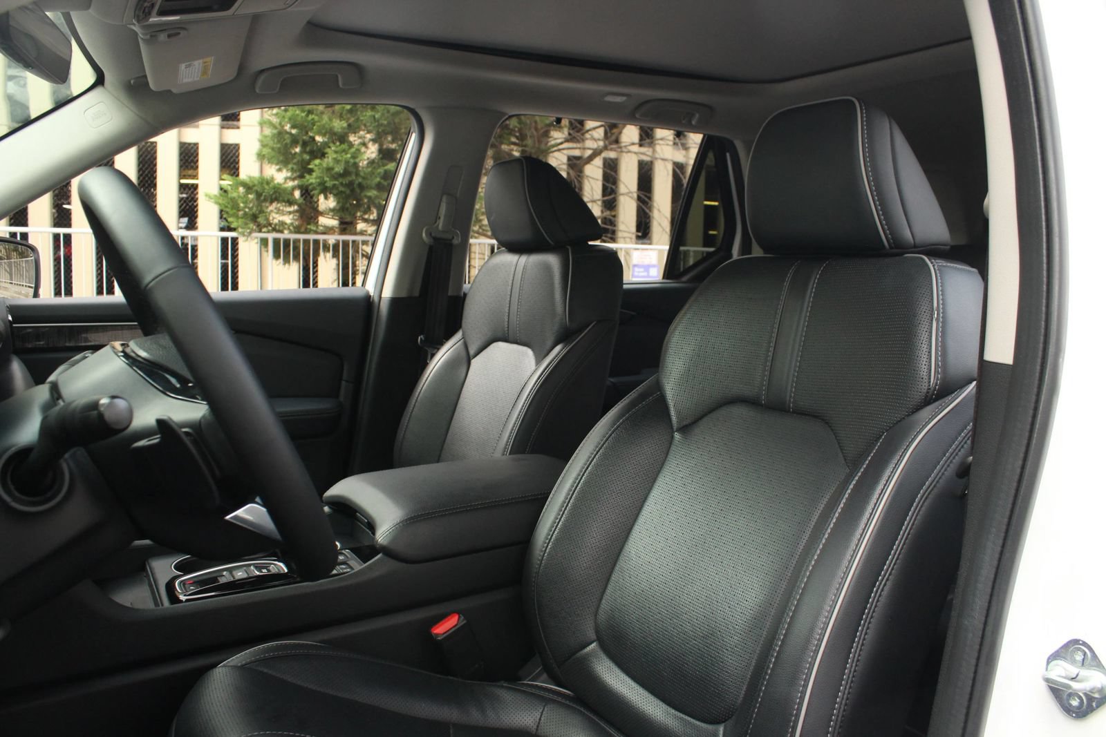 Used 2023 Honda Pilot Elite image 16