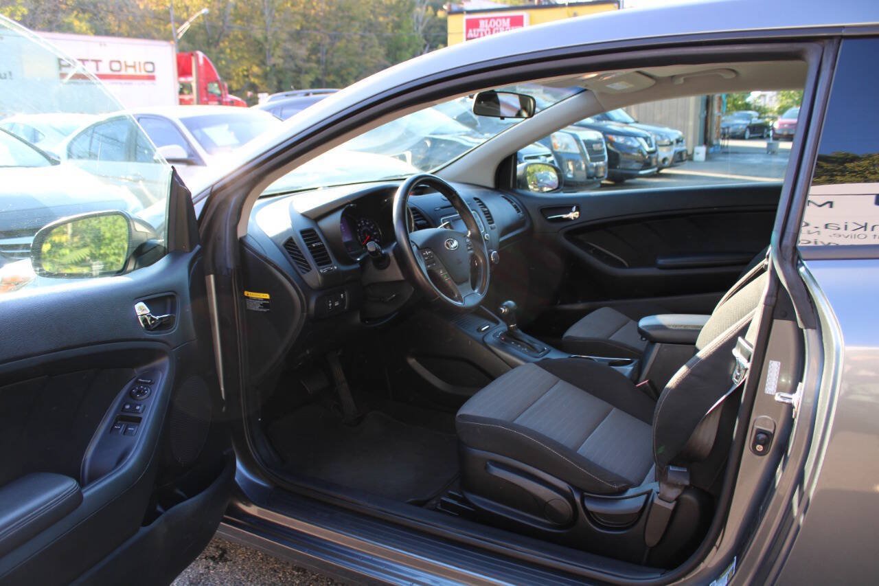 Used 2015 Kia Forte Koup EX FWD image 21