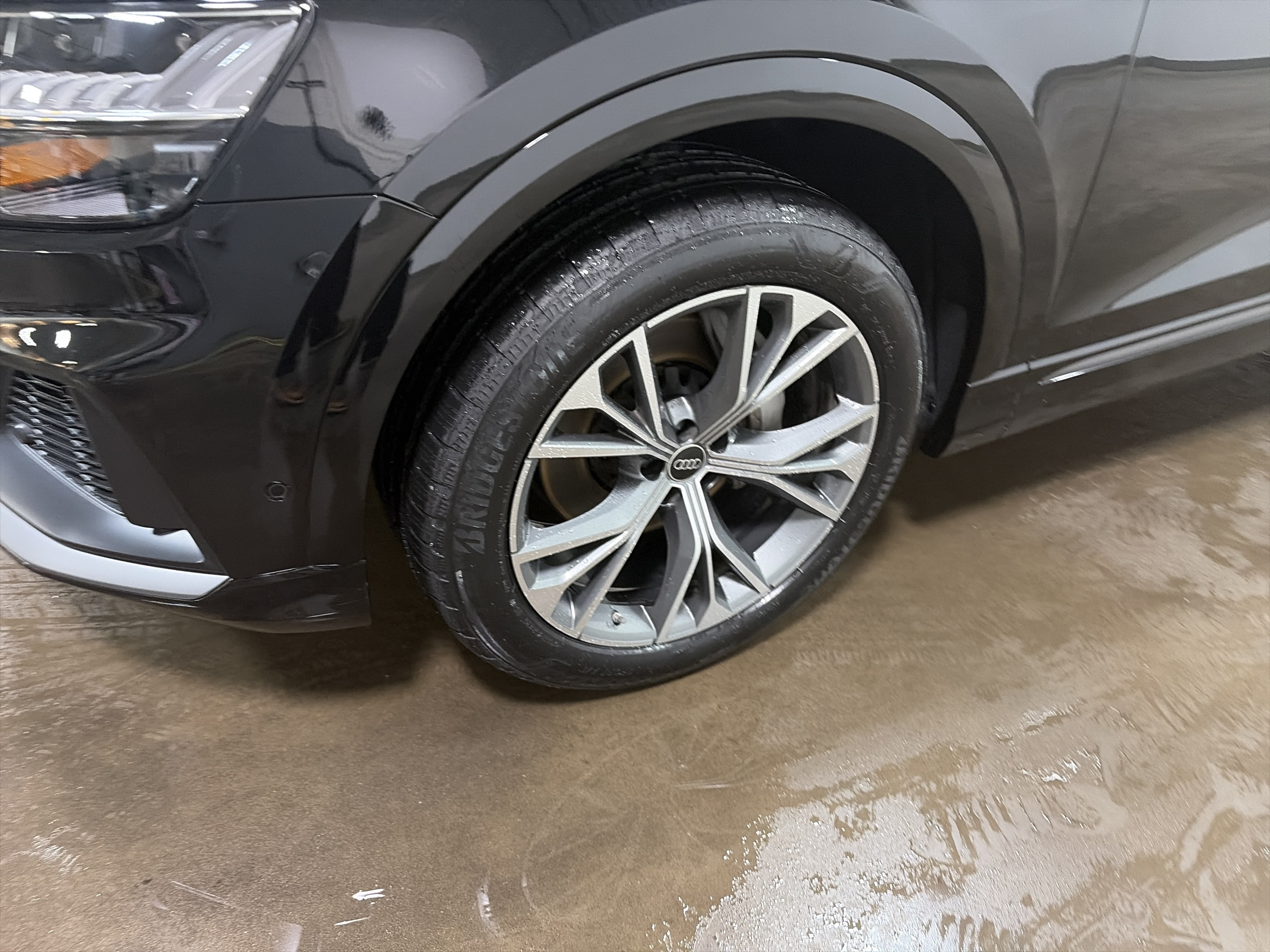 Certified 2023 Audi Q8 Premium Plus AWD/4WD image 9