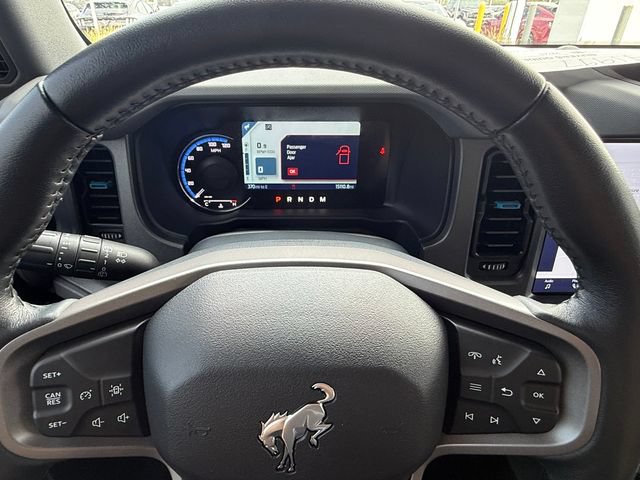 Certified 2024 Ford Bronco Black Diamond AWD/4WD image 18