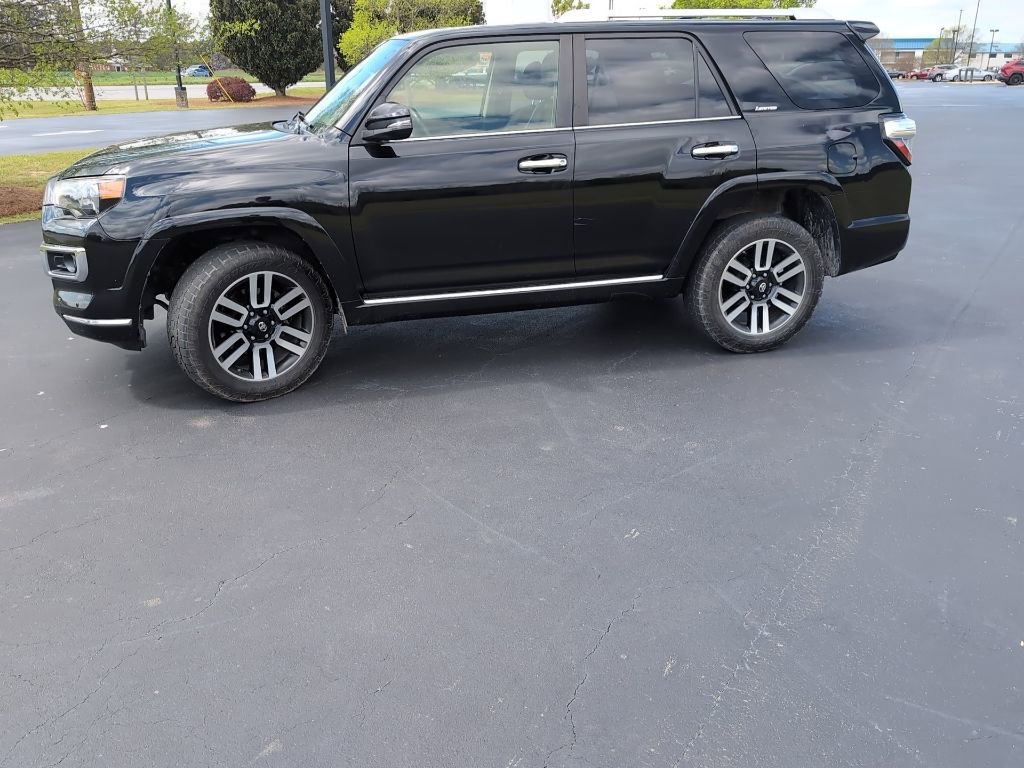 Used 2018 Toyota 4Runner Limited w/ Wilderness Package AWD/4WD image 2