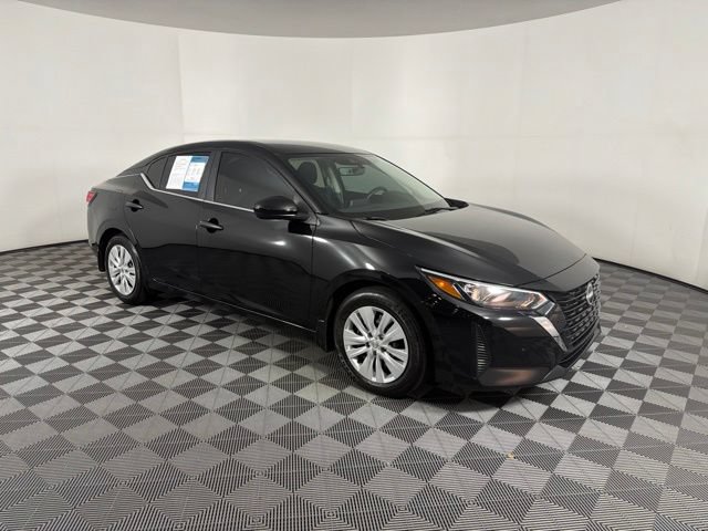 Used 2024 Nissan Sentra S FWD image 3