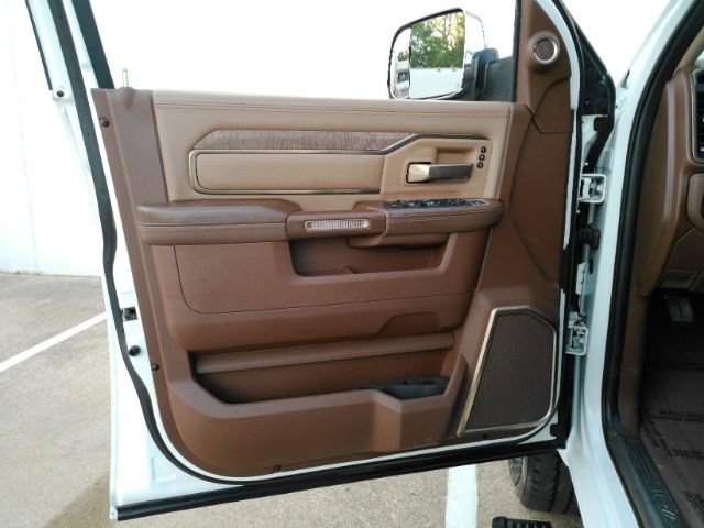 Used 2022 RAM 3500 Limited AWD/4WD image 14