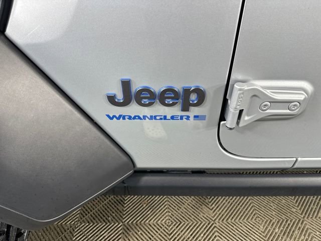 Used 2023 Jeep Wrangler Unlimited w/ Cold Weather Group image 10