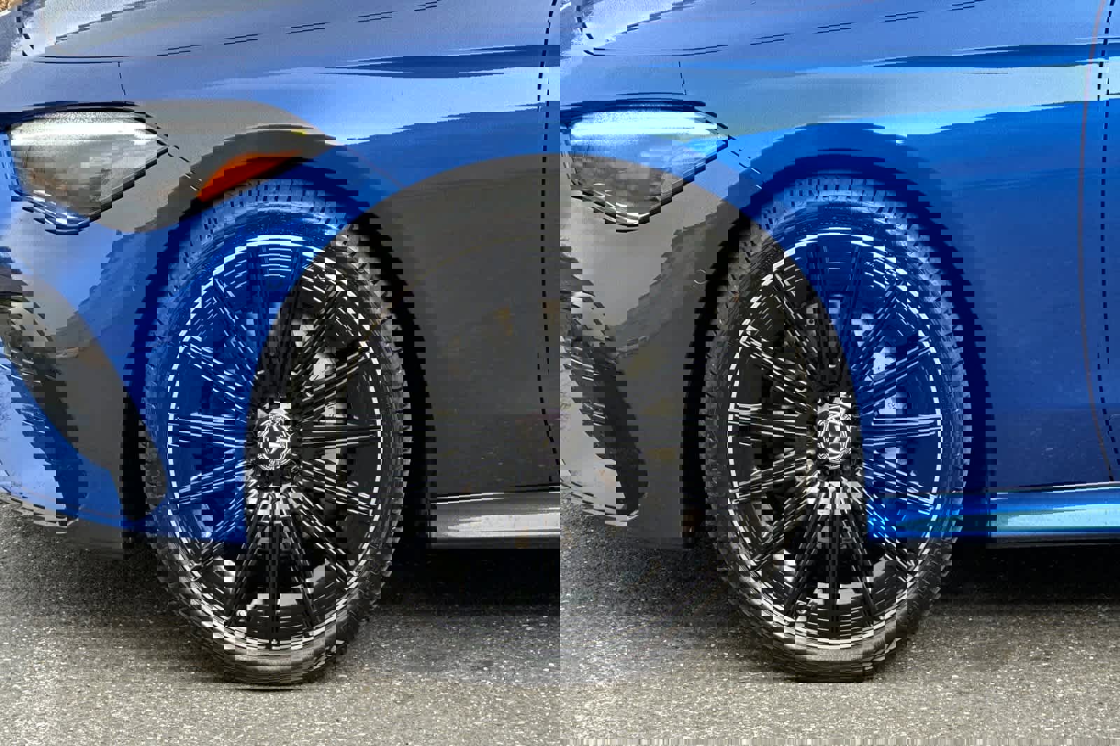 New 2025 Mercedes-Benz CLE 300 4MATIC Coupe image 24