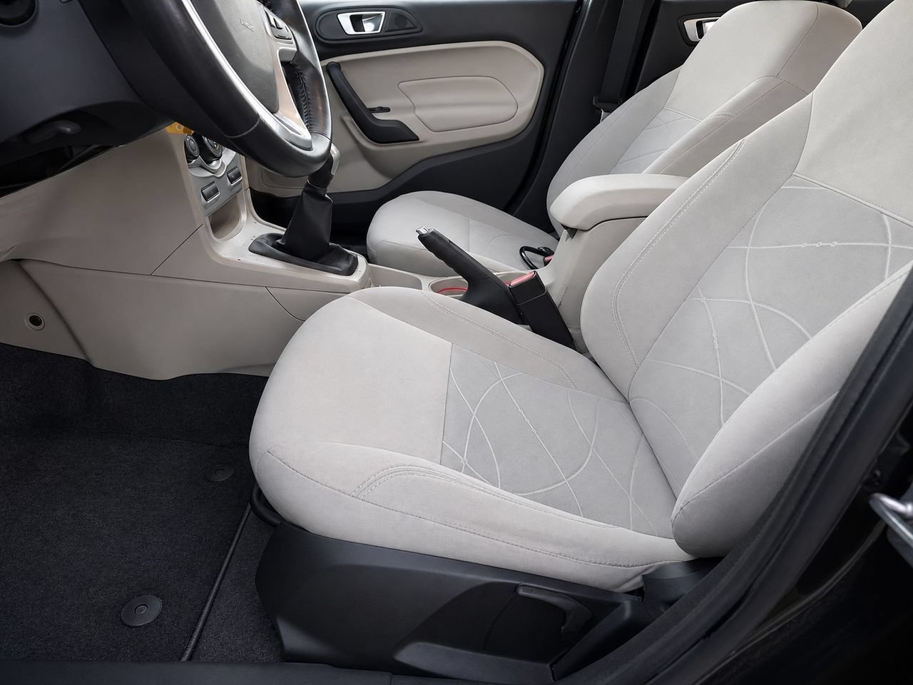 Used 2014 Ford Fiesta SE FWD image 15