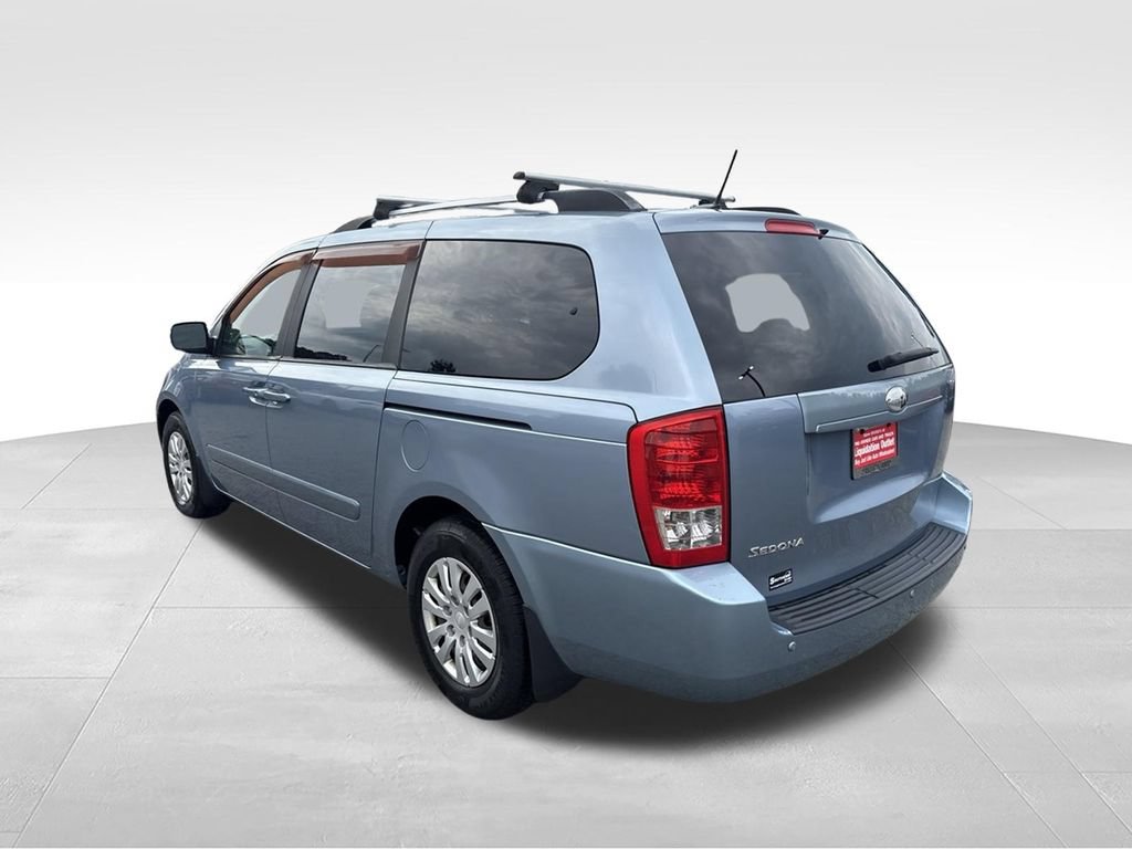 Used 2014 Kia Sedona LX FWD image 3
