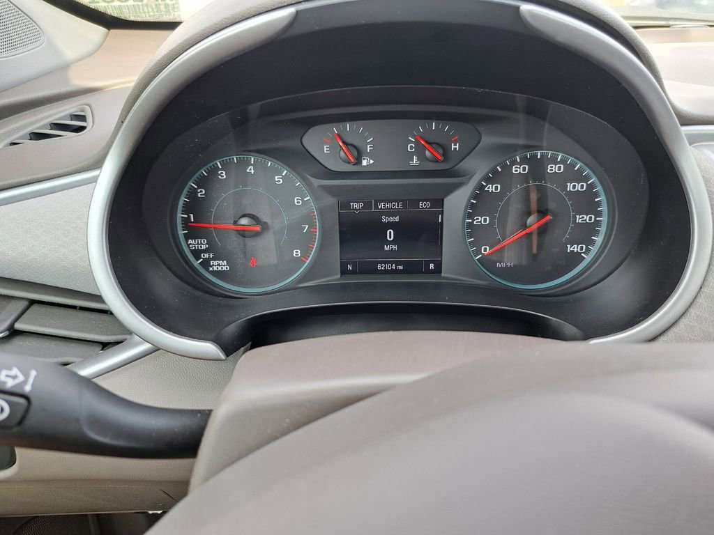 Used 2024 Chevrolet Malibu LT image 11