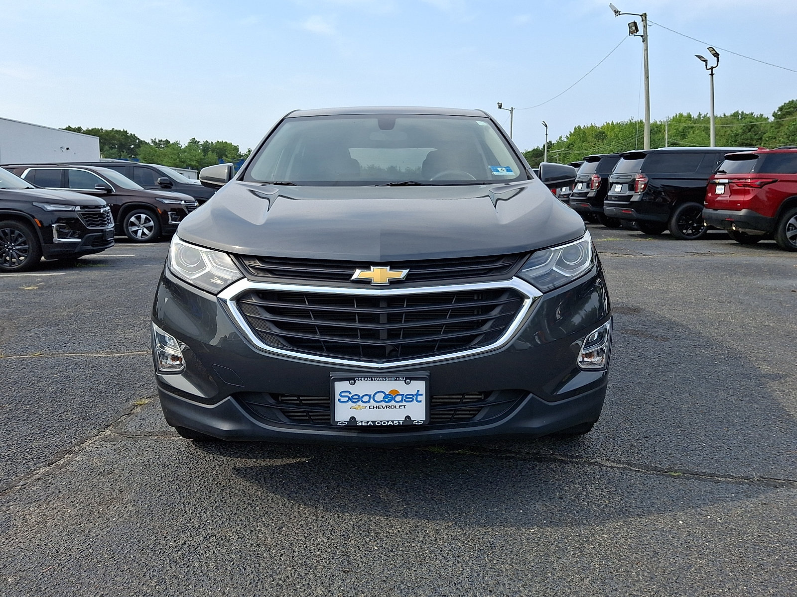 Certified 2018 Chevrolet Equinox LT FWD image 2