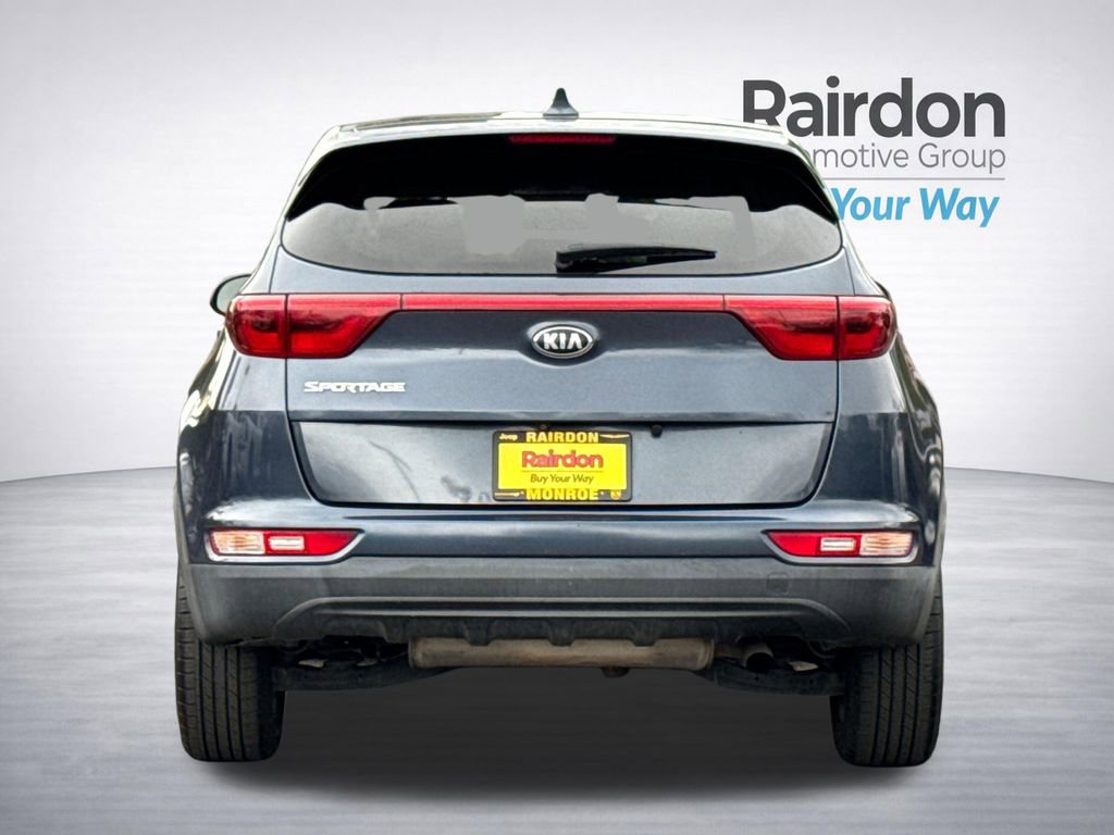 Used 2017 Kia Sportage LX image 5