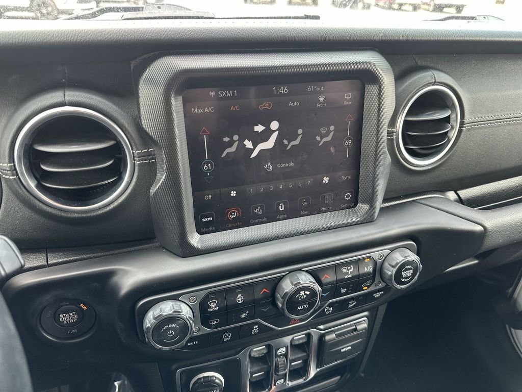 Used 2020 Jeep Wrangler Unlimited Sahara image 19