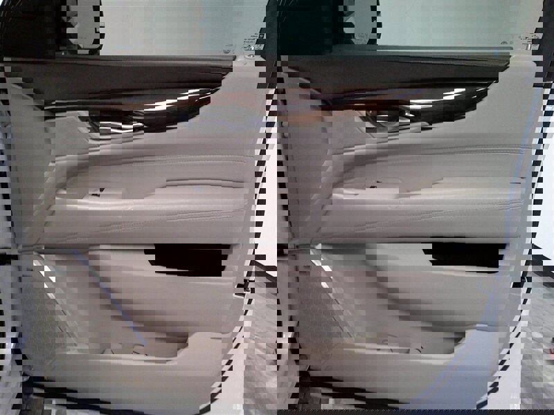 Used 2016 Cadillac Escalade Premium image 44