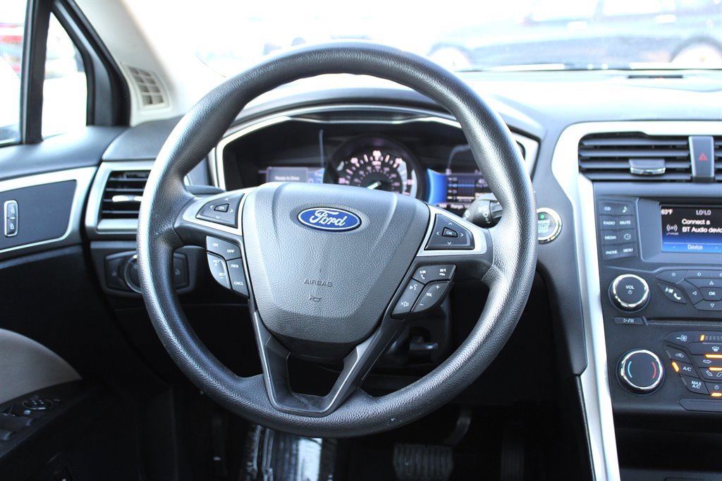 Used 2018 Ford Fusion S image 13